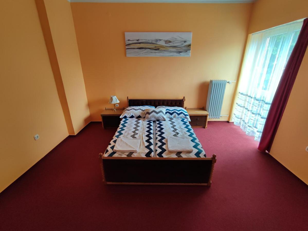 Hotel Beke Sziget Komló Zewnętrze zdjęcie