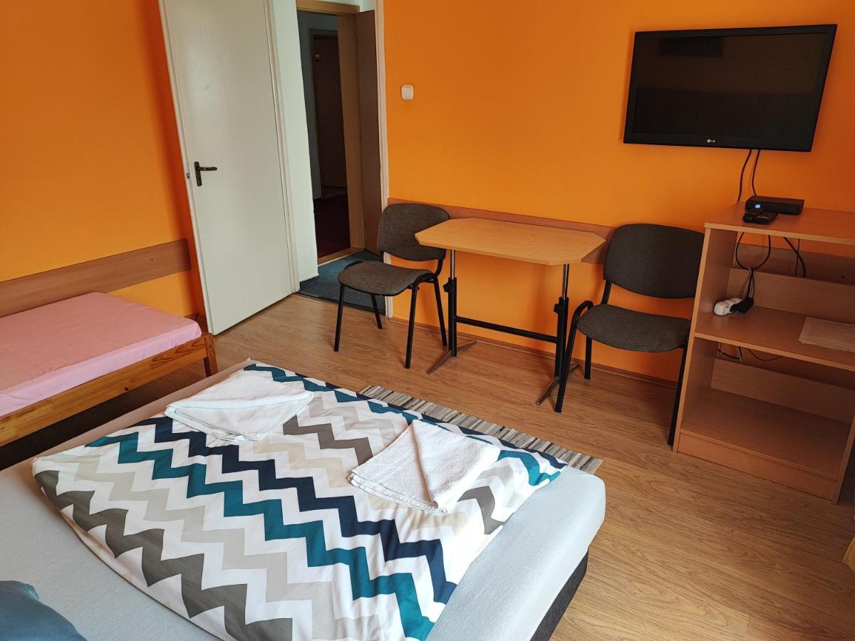 Hotel Beke Sziget Komló Zewnętrze zdjęcie