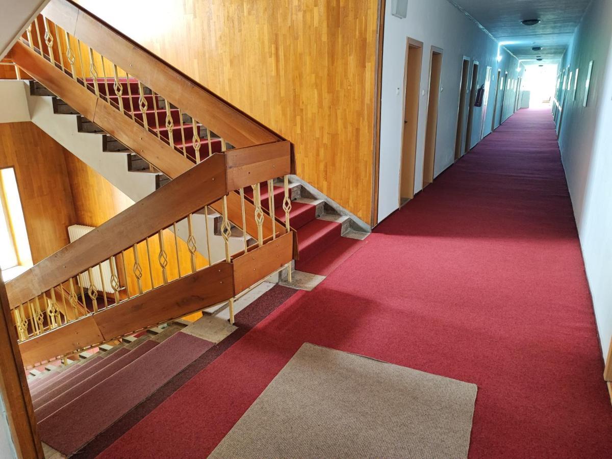 Hotel Beke Sziget Komló Zewnętrze zdjęcie
