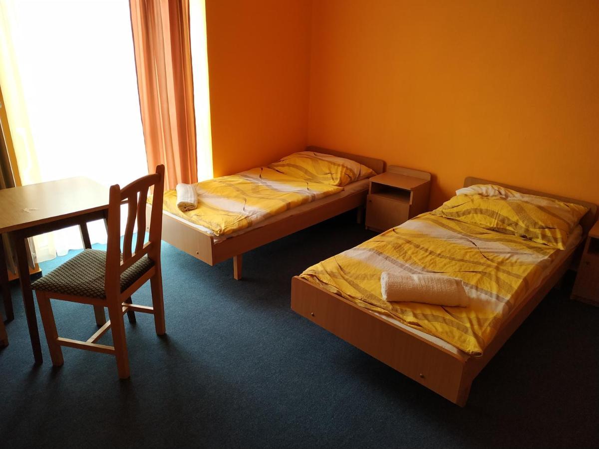 Hotel Beke Sziget Komló Zewnętrze zdjęcie