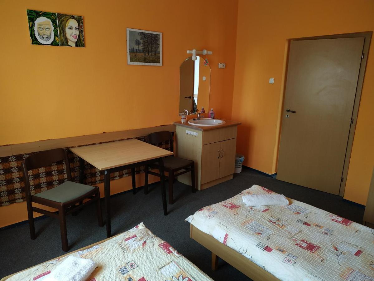 Hotel Beke Sziget Komló Zewnętrze zdjęcie