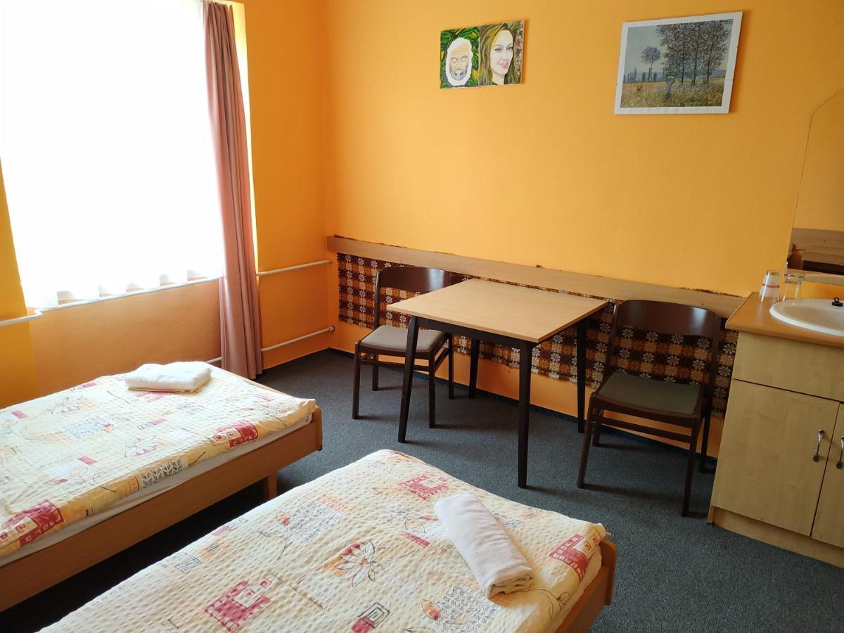 Hotel Beke Sziget Komló Zewnętrze zdjęcie