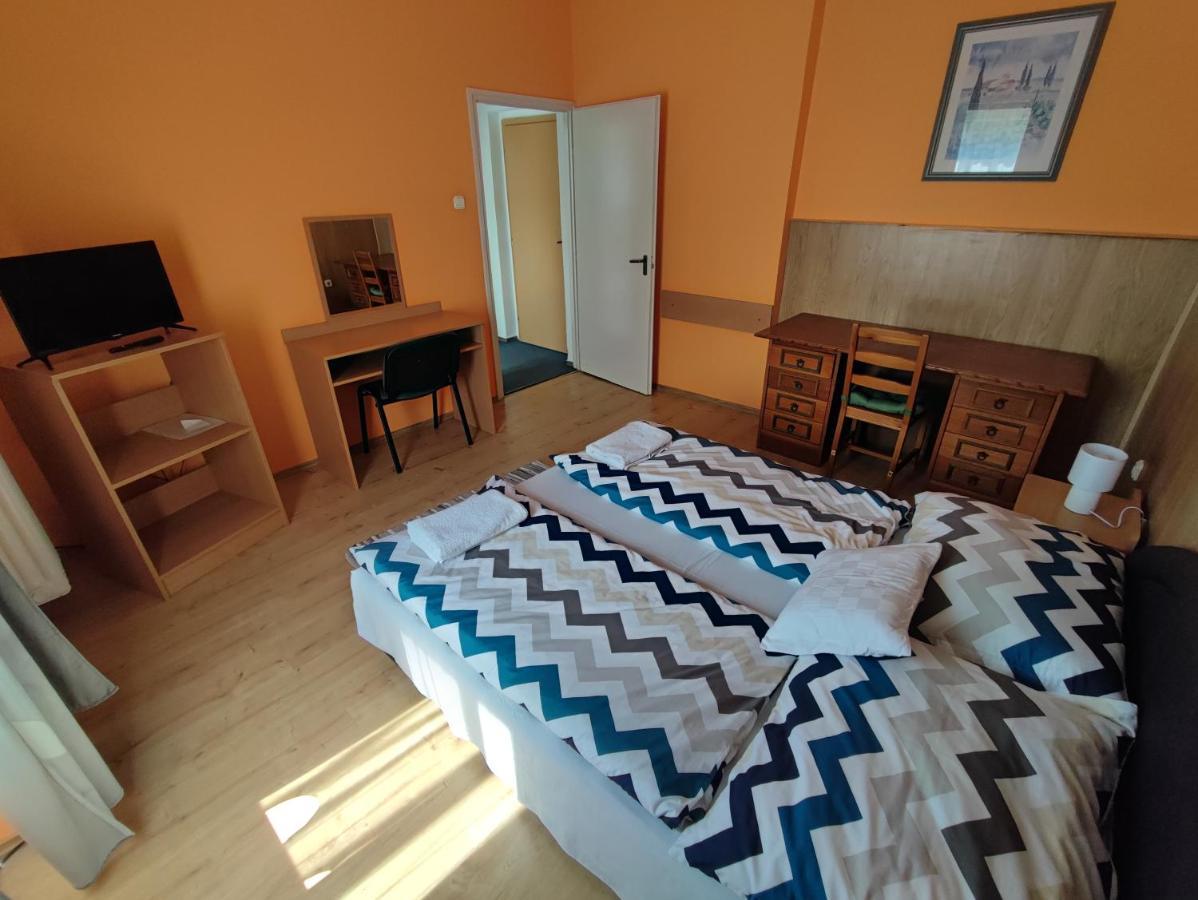 Hotel Beke Sziget Komló Zewnętrze zdjęcie